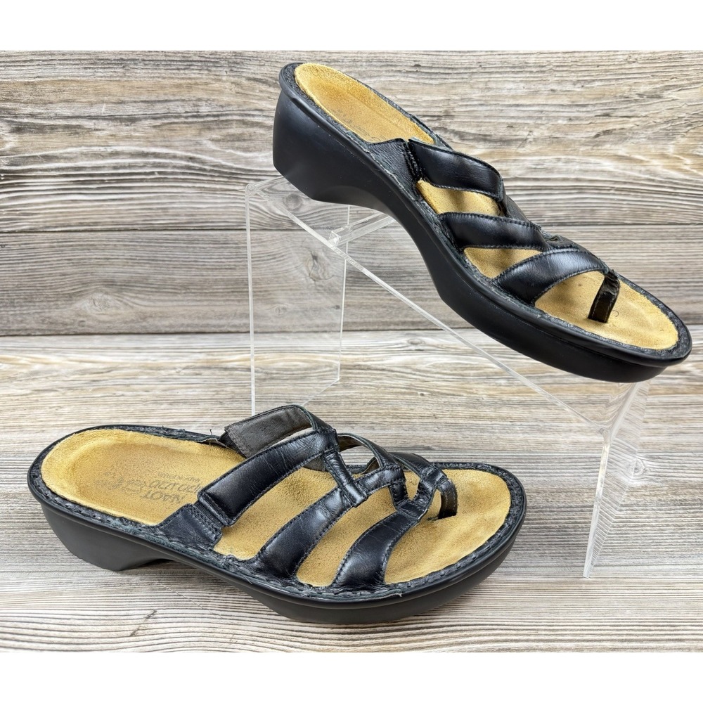 Naot Sandals Women's Eur39‎ US 8.5 Black Strappy Thong Toe Open Back Slip-On